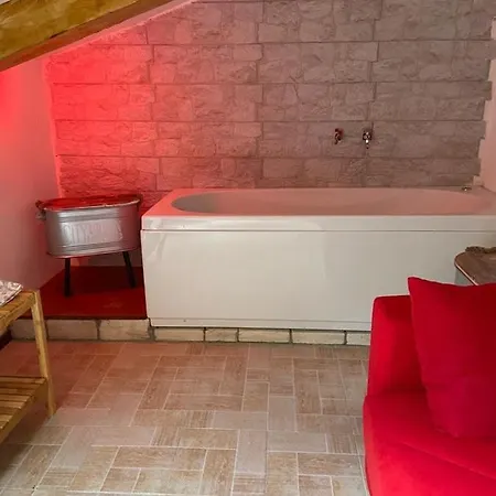 アパート Tulipipi サンタルビノ